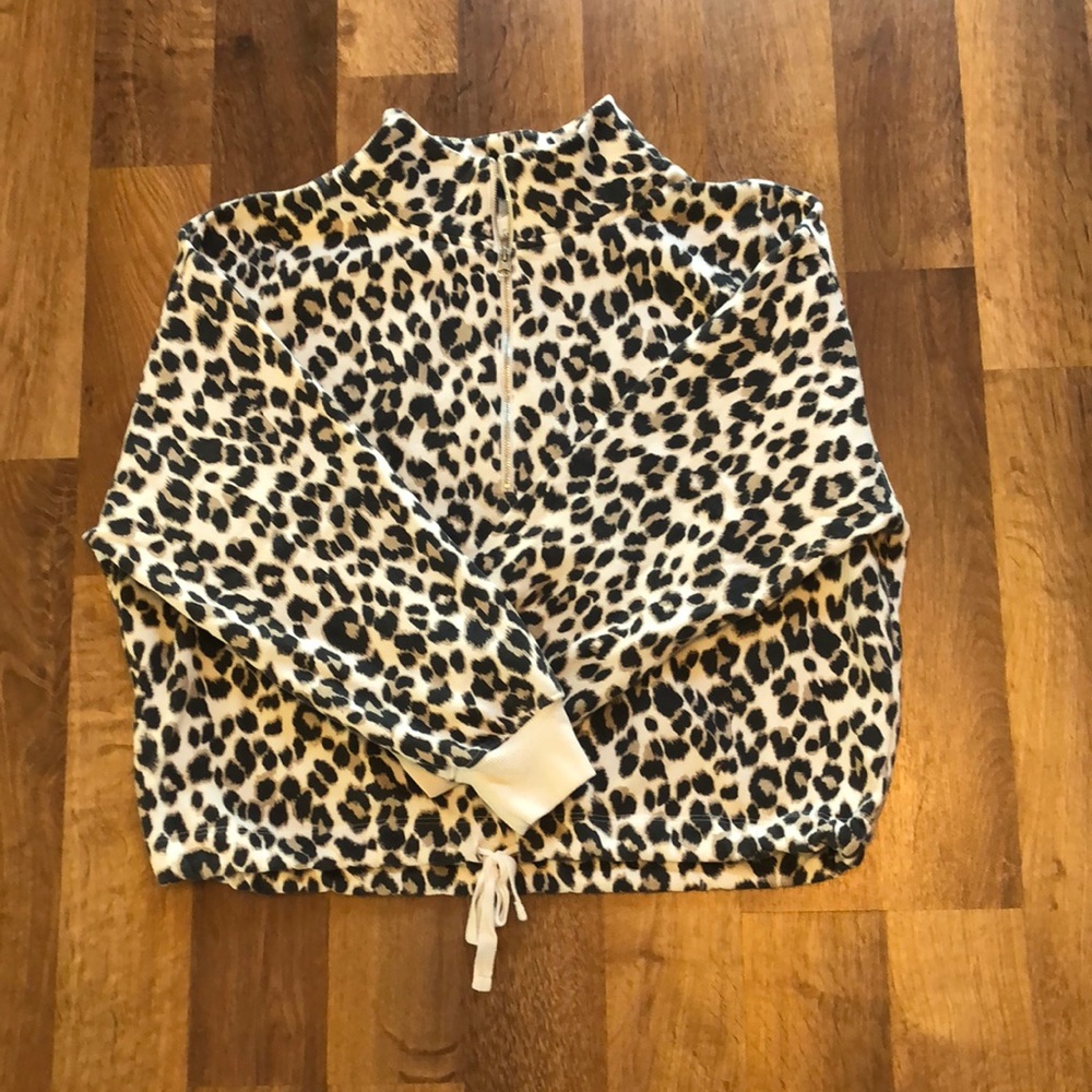 Leopard crop 1/4 zip